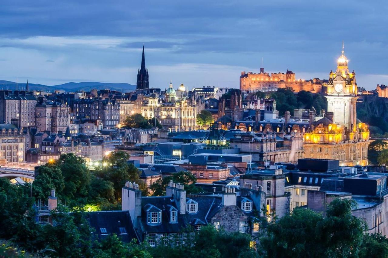Altido Stylish 1-Bed Flat In The Heart Of New Town Edimburgo Exterior foto